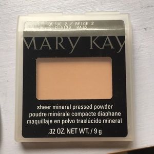 Mary Kay Sheer Mineral Pressed Powder